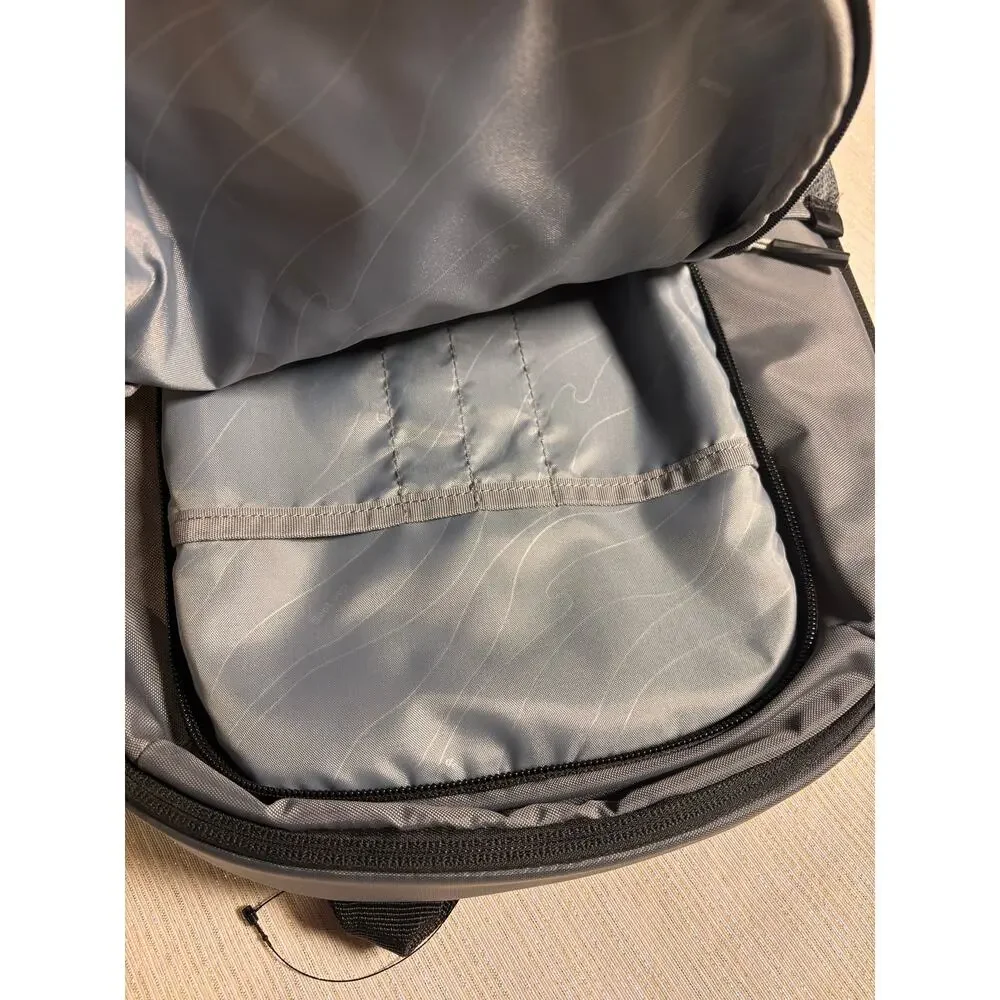 NEW Gray Silver Dell Laptop Bag Bookbag Backpack Internal Compartments Pockets!
